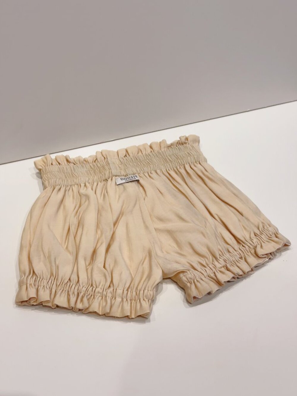 Donsje NWT Milott Bloomers | Macaroon
